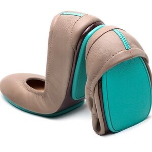 Tieks Taupe Ballet Flats sz8